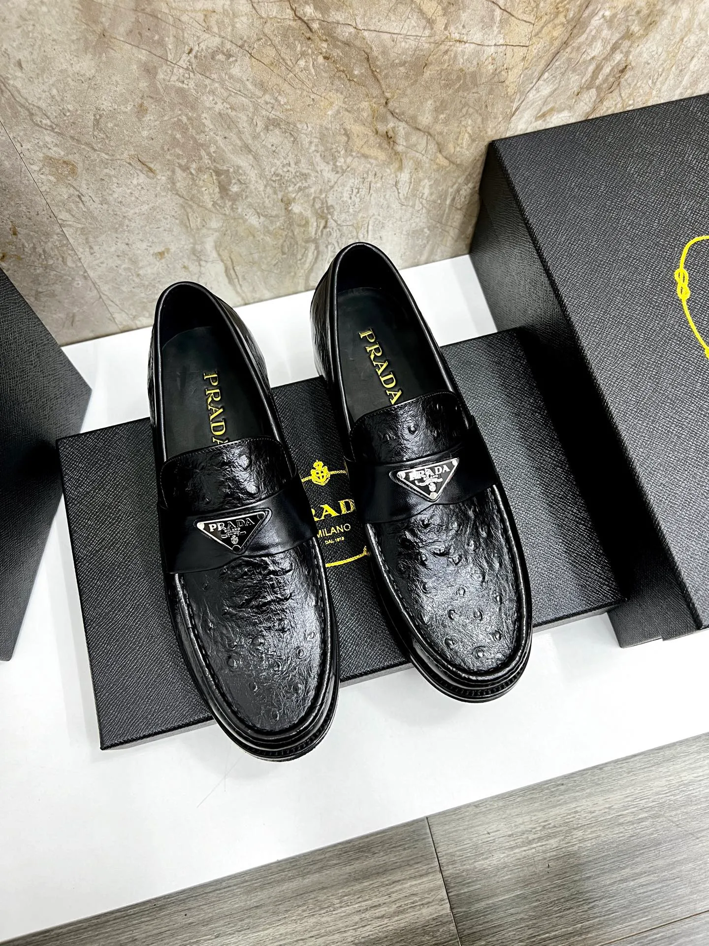 PRADA~ Size: 38-44 (customized 45/46 P: 💰880 P's original official website new high-end men's leather shoes, top-quality original replicas, made of imported open edge beads/calf leather, calf leather breathable lining, original leather outsole!